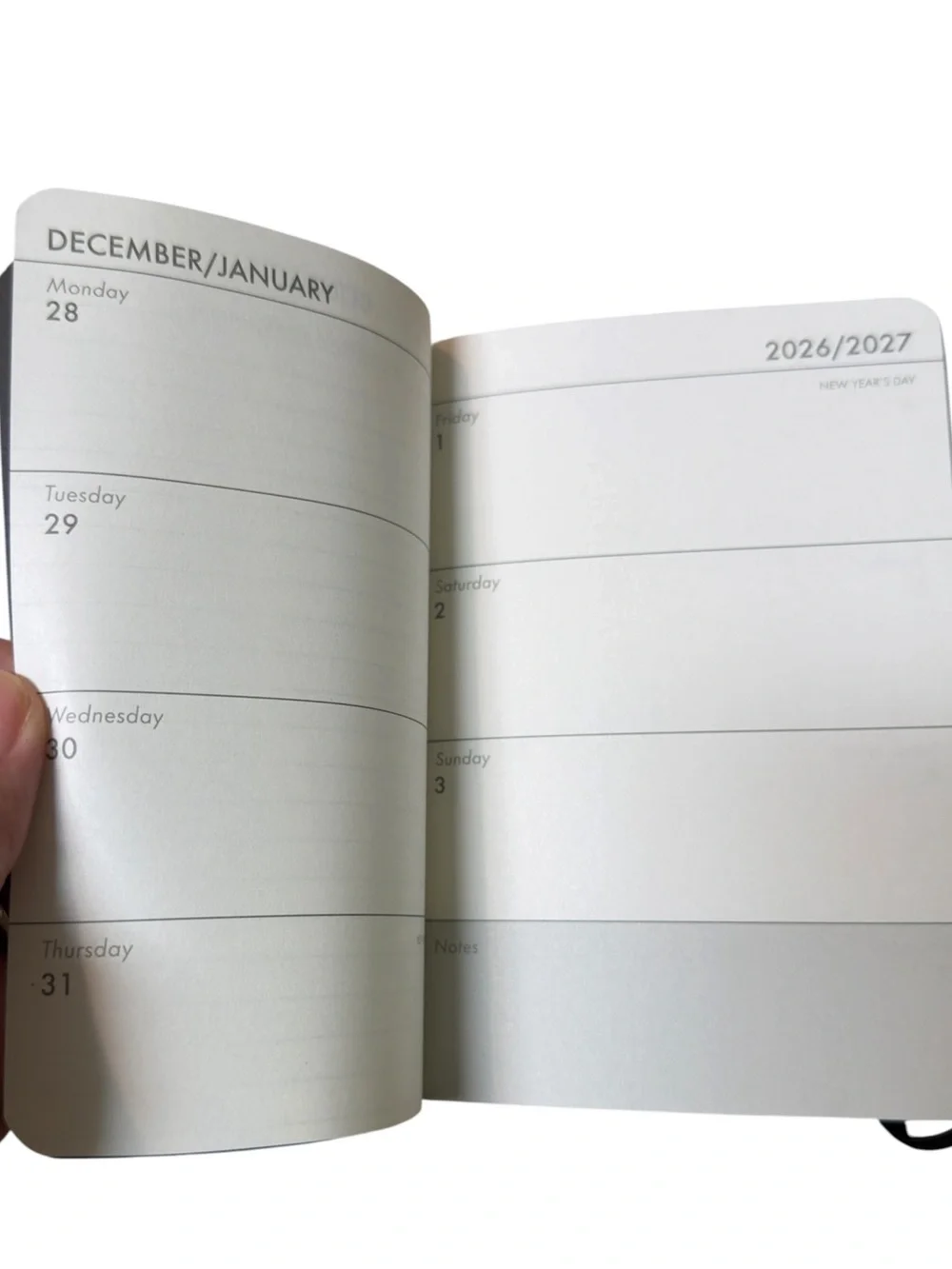 Black & White Floral 2027 Weekly Reference Pocket Planner Calendar NWT